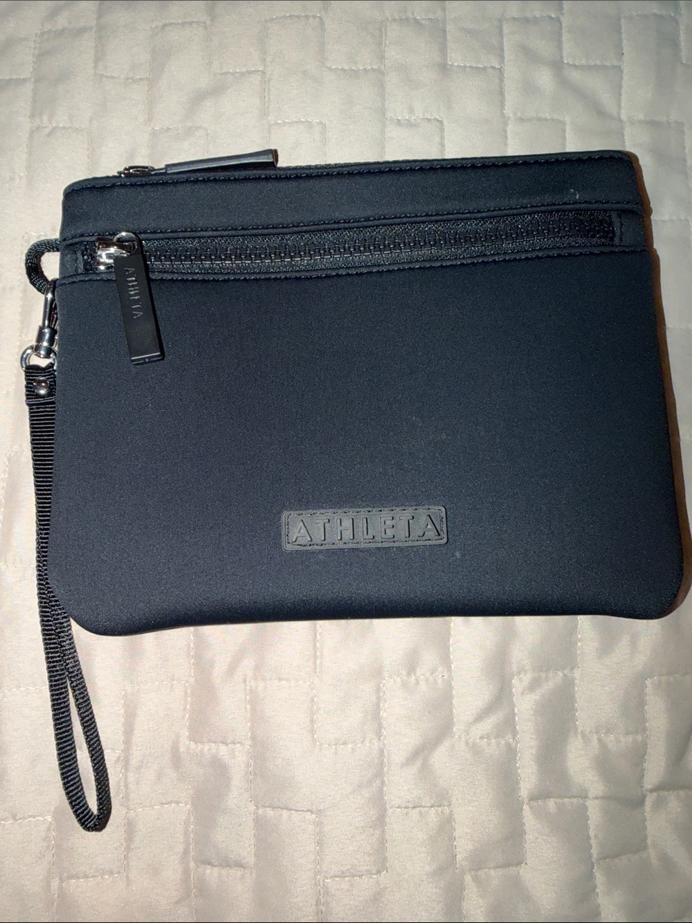 Athleta Black Diem Neoprene Pouch Wristlet